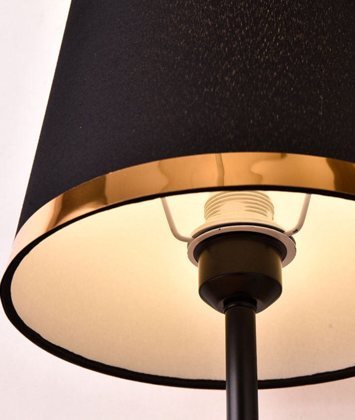 Avtoit | GiltGlow – Elegant Gold and Black Retro Table Lamp
