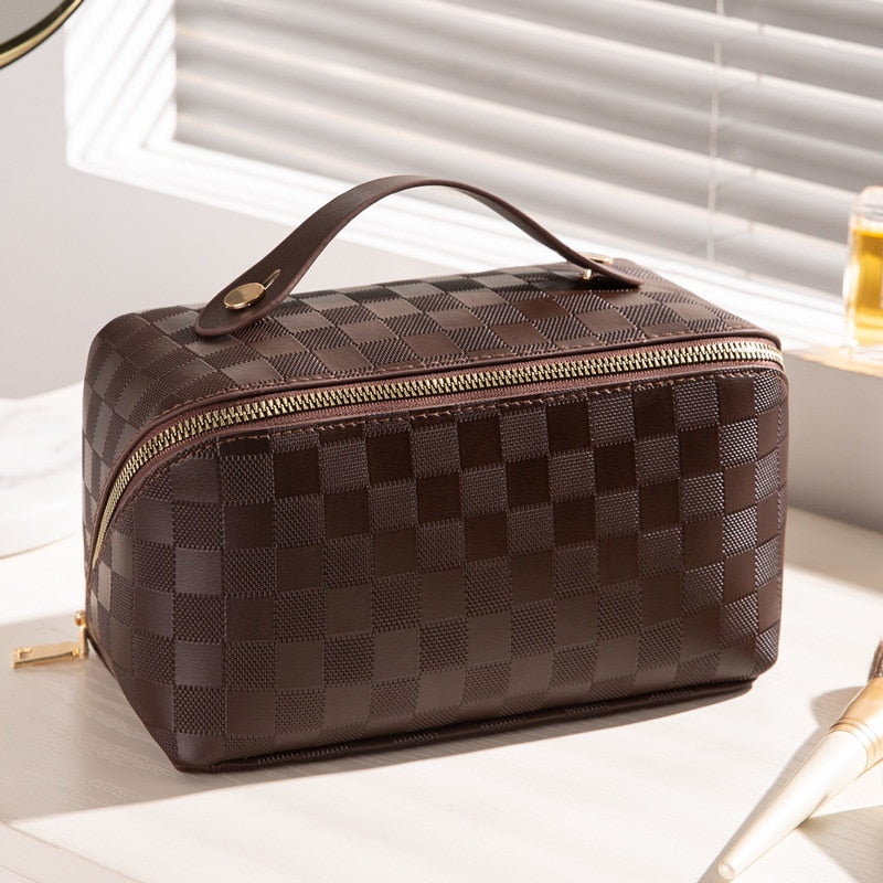Avtoit | Luxury Checkered Make-up Cosmetic Bag