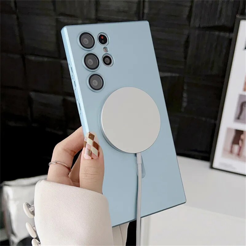 Avtoit | Magnetic charging case for Samsung Galaxy