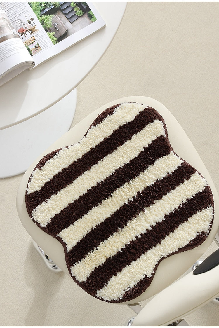 Avtoit | Quilted striped chair cushion