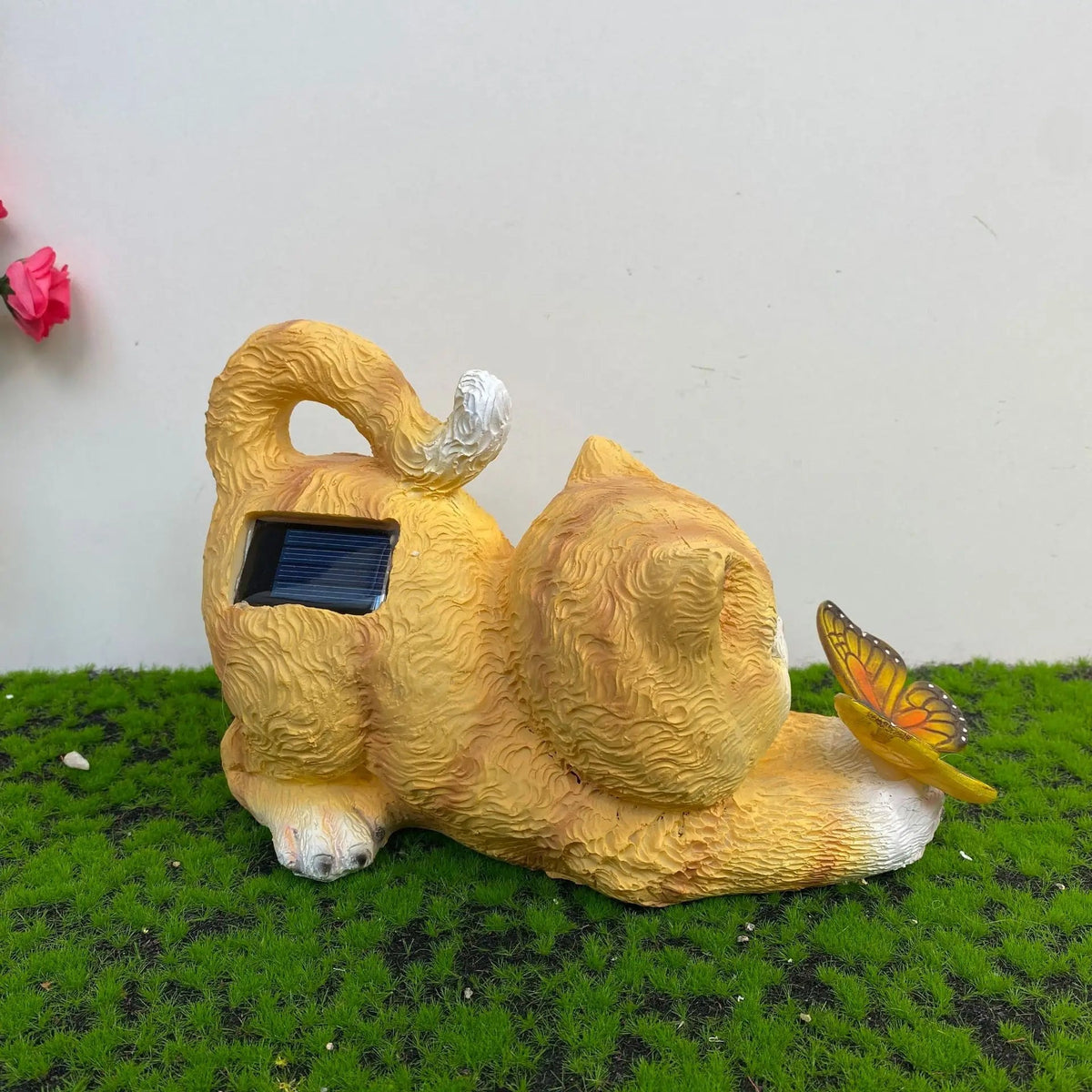 Avtoit | Butterfly Catcher Cat Resin Decorative Lamp