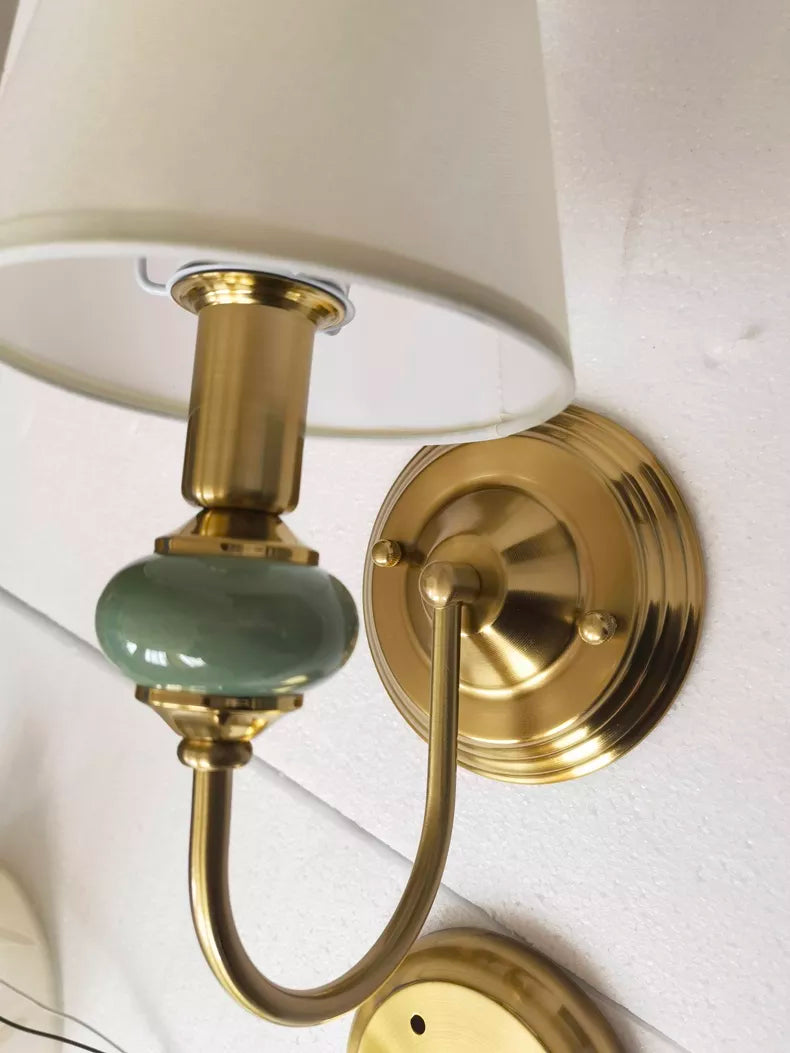 Avtoit | BeamGlow – LED Wall Lamp with Stylish American Design