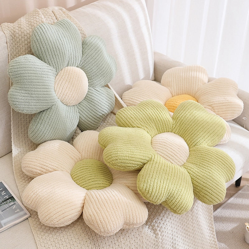 Avtoit | Fluffy Clover Flowers Pillow