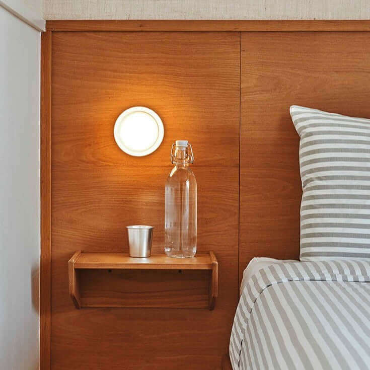 Avtoit | Futuristic and unique solid Plexiglass wall lamp