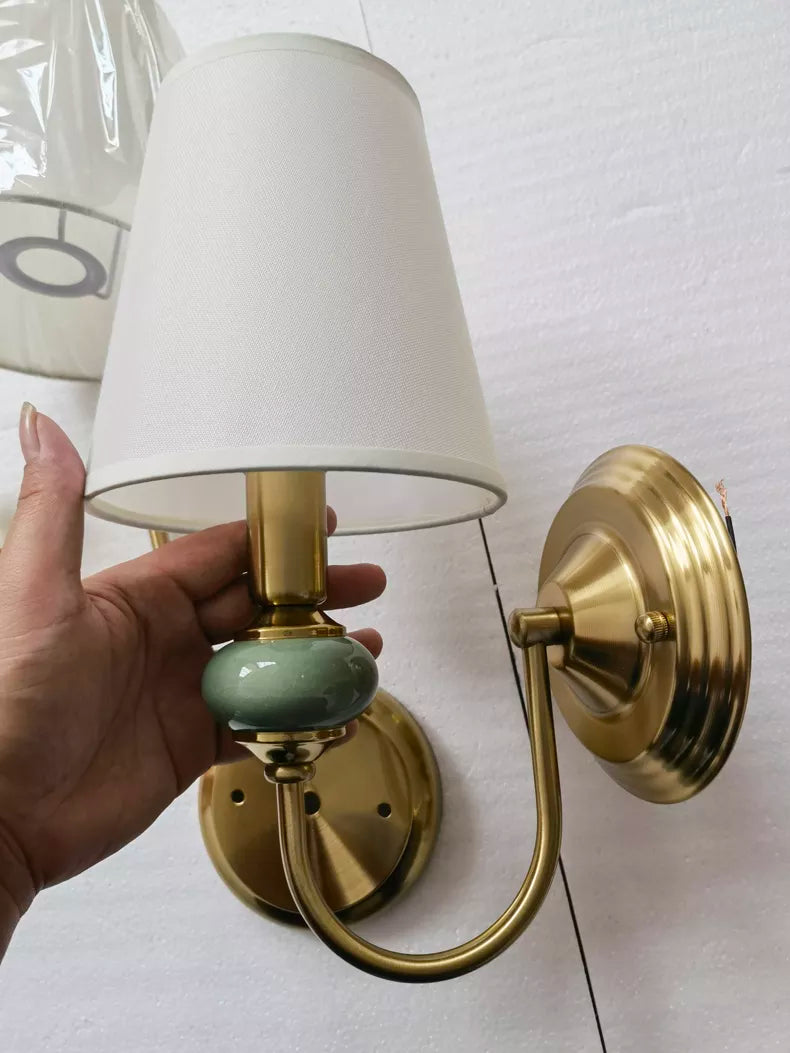 Avtoit | BeamGlow – LED Wall Lamp with Stylish American Design