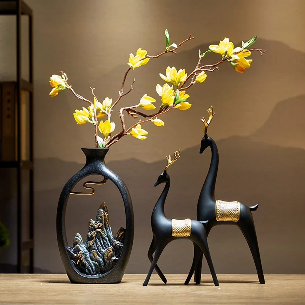 Avtoit | TranquilPeak – Artistic Ceramic Mountain Landscape Vase | Elegant Black Interior Decor