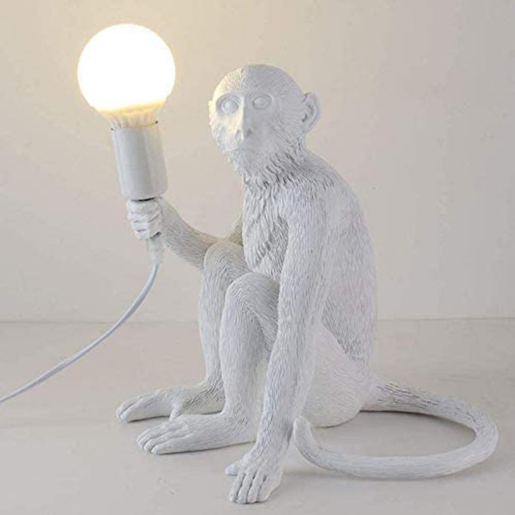 Avtoit | Reliable attractive table lamp ornament