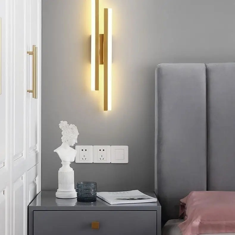 Avtoit | Modern LED Wall Lamp: Black/Gold Acrylic Room Decoration Light
