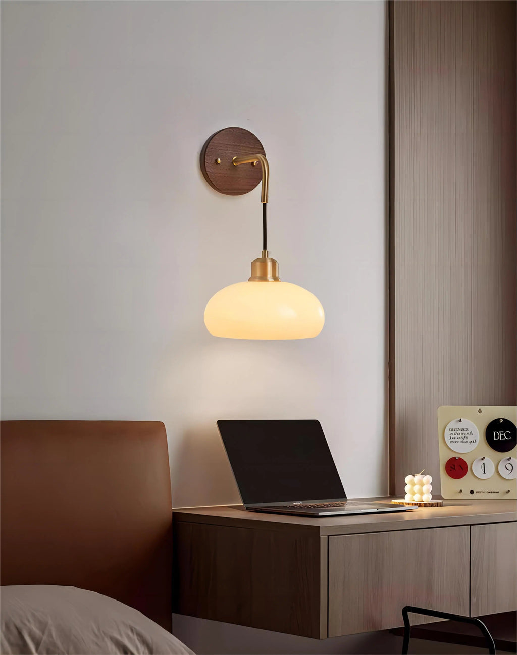 Avtoit | WalnutEdge – Modern Wall Lamp in Walnut and Brass