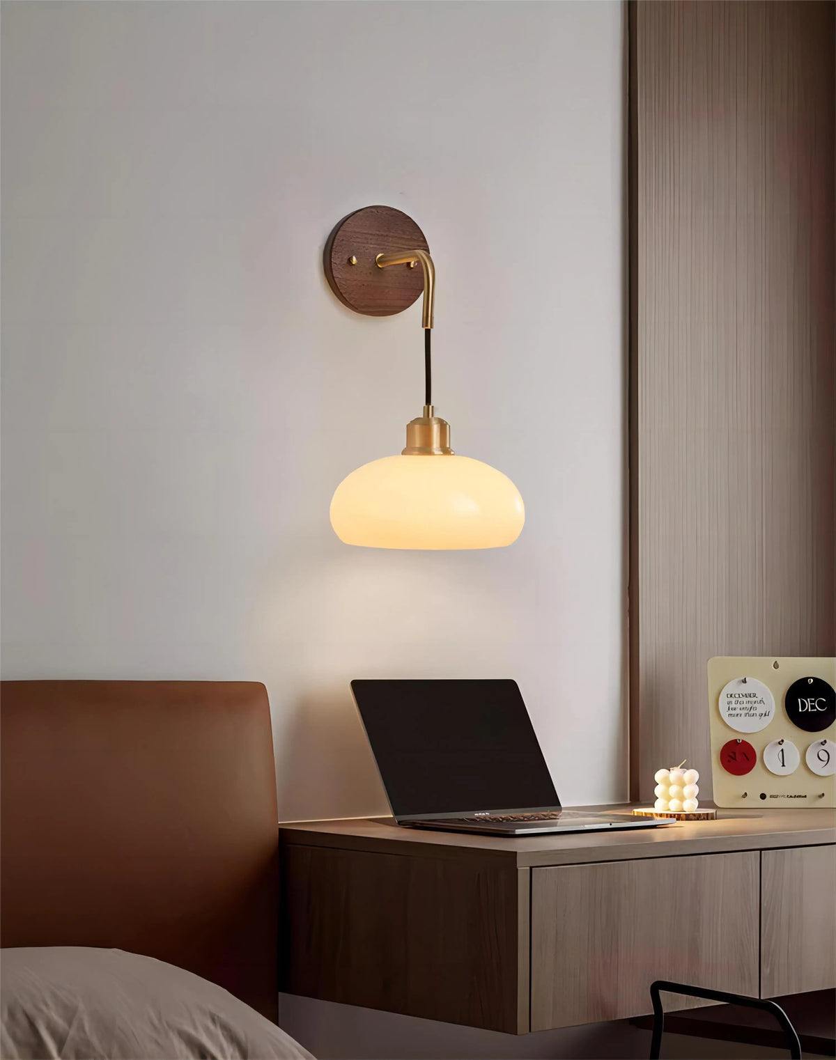 Avtoit | WalnutEdge – Modern Wall Lamp in Walnut and Brass