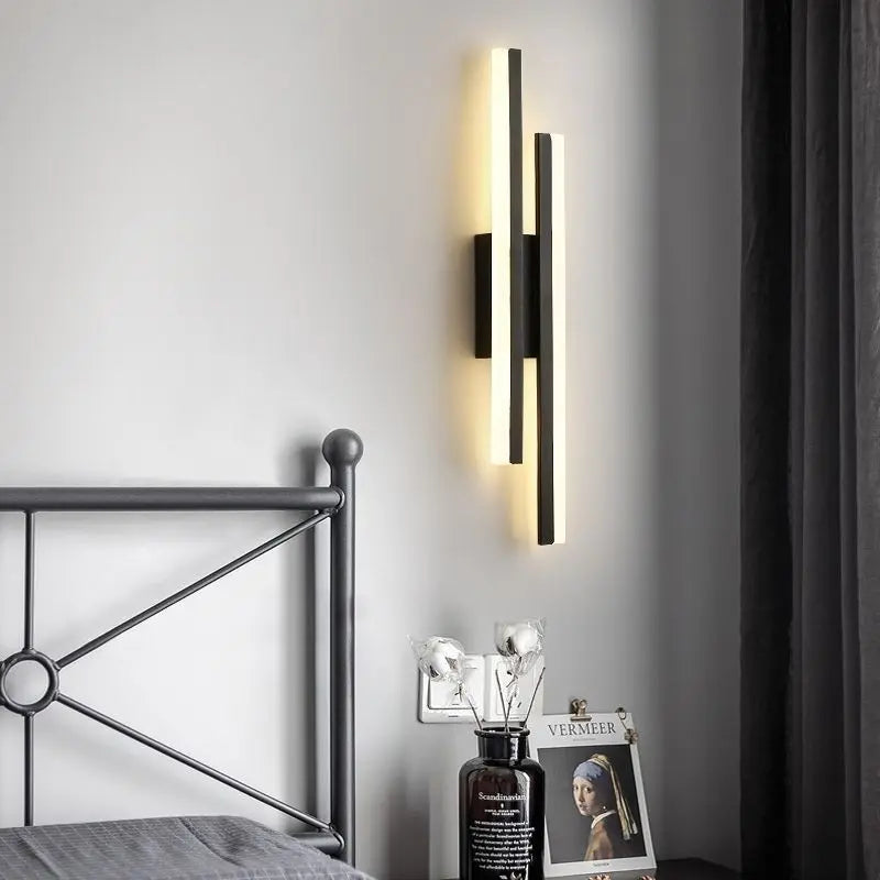 Avtoit | Modern LED Wall Lamp: Black/Gold Acrylic Room Decoration Light