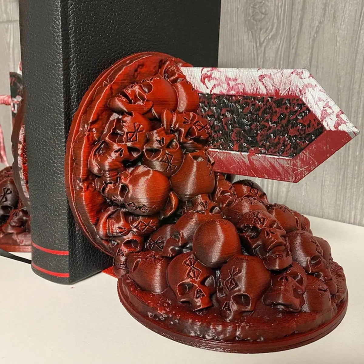 Avtoit | Berserk Bookends Furious Bookends Dragon Hunter Resin Craft Study Art Decorative Ornament Home Desk Bookshelf T4z7