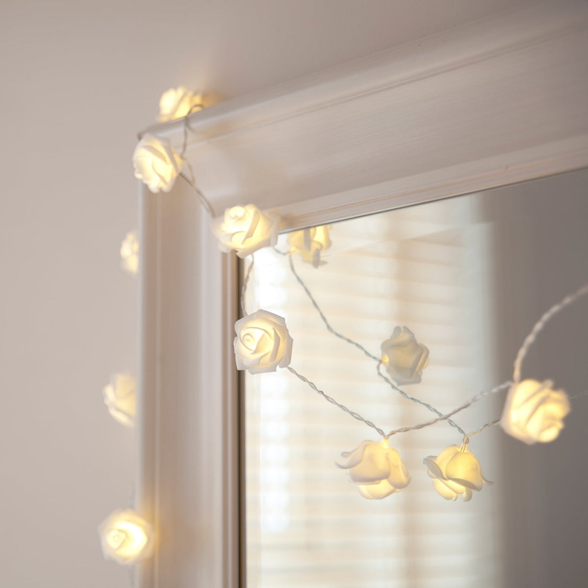 Avtoit | 30 LED Rose Fairy Lights warm white
