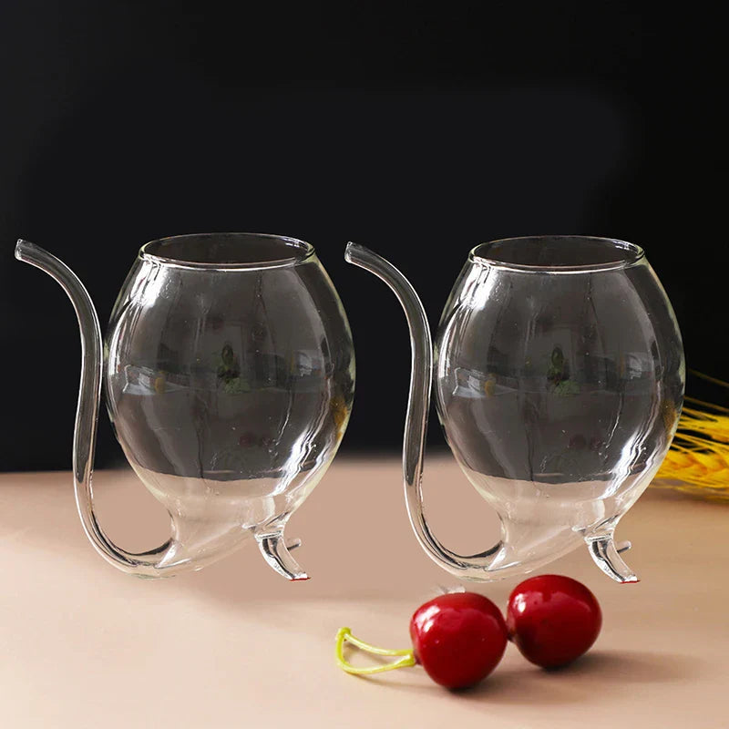 Avtoit | Elegant Curved Art-Inspired Cocktail Glass