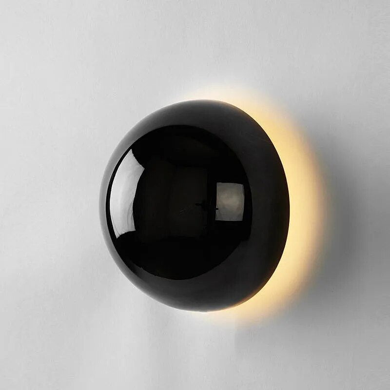 Avtoit | AuroraLume – Nordic Wall Lamp in Aluminium and Acrylic