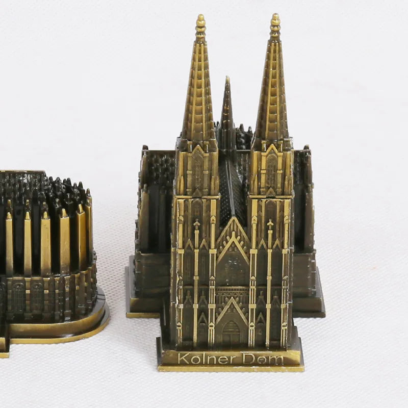 Avtoit | Cologne Cathedral Model Metal Antique Bronze Germany Cologne Cathedral Building Figurine World Famous Landmark Architecture Decoration