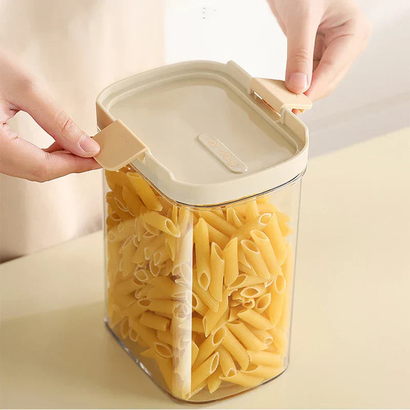 Avtoit | Stackable Transparent Snap-Lock Storage Box
