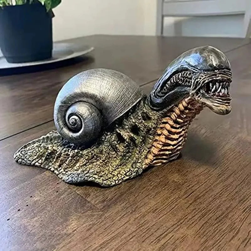 Avtoit | Variation Snail Statue, Resin Evil Snail Sculpture Alien Lover's New Favorite Home Office Decoration Garden Outdoor Decoration