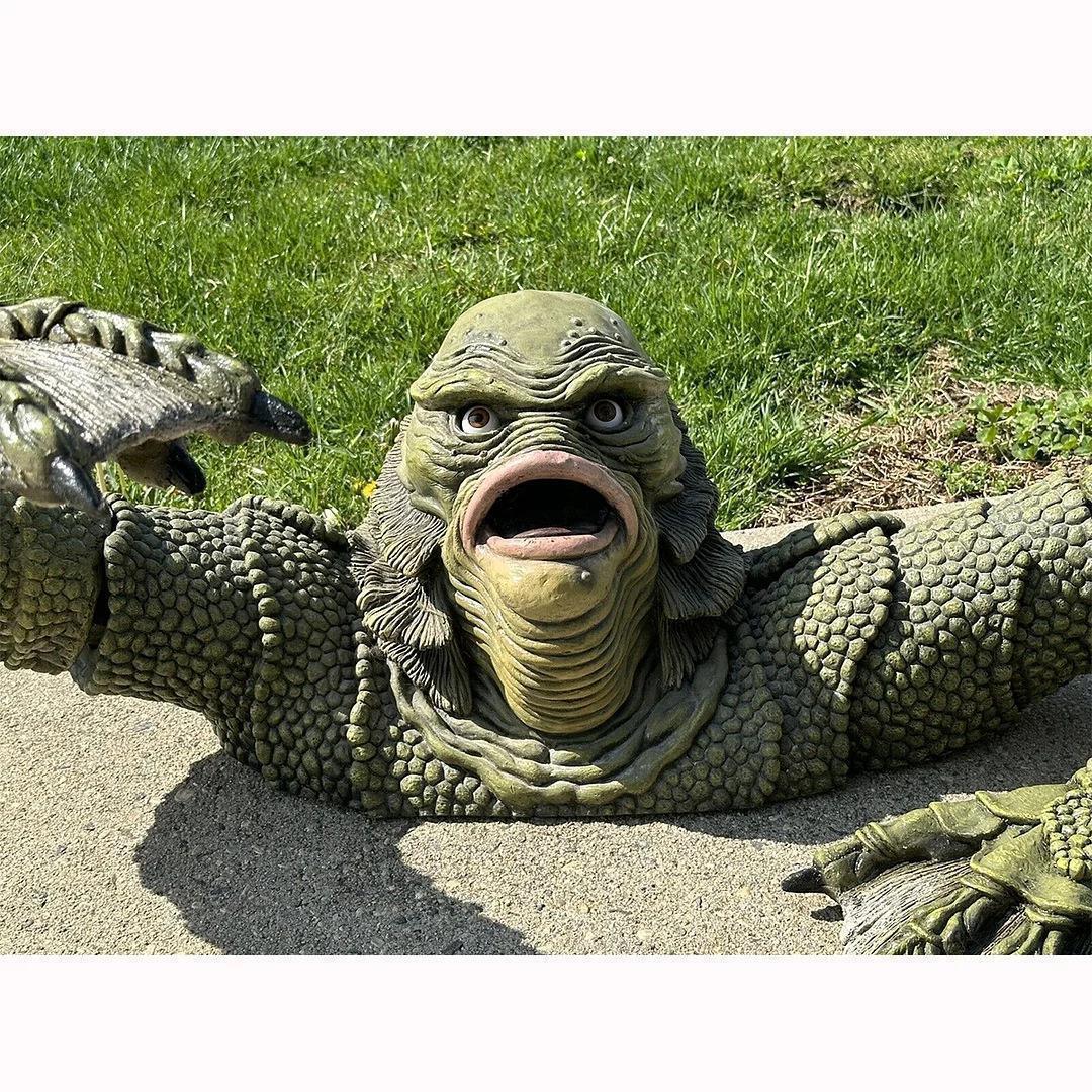 Avtoit | Kreatur The Black Lagoon Grab sculptures Figure Garden building Outdoor ornaments Monster Statue Man Halloween Decoration