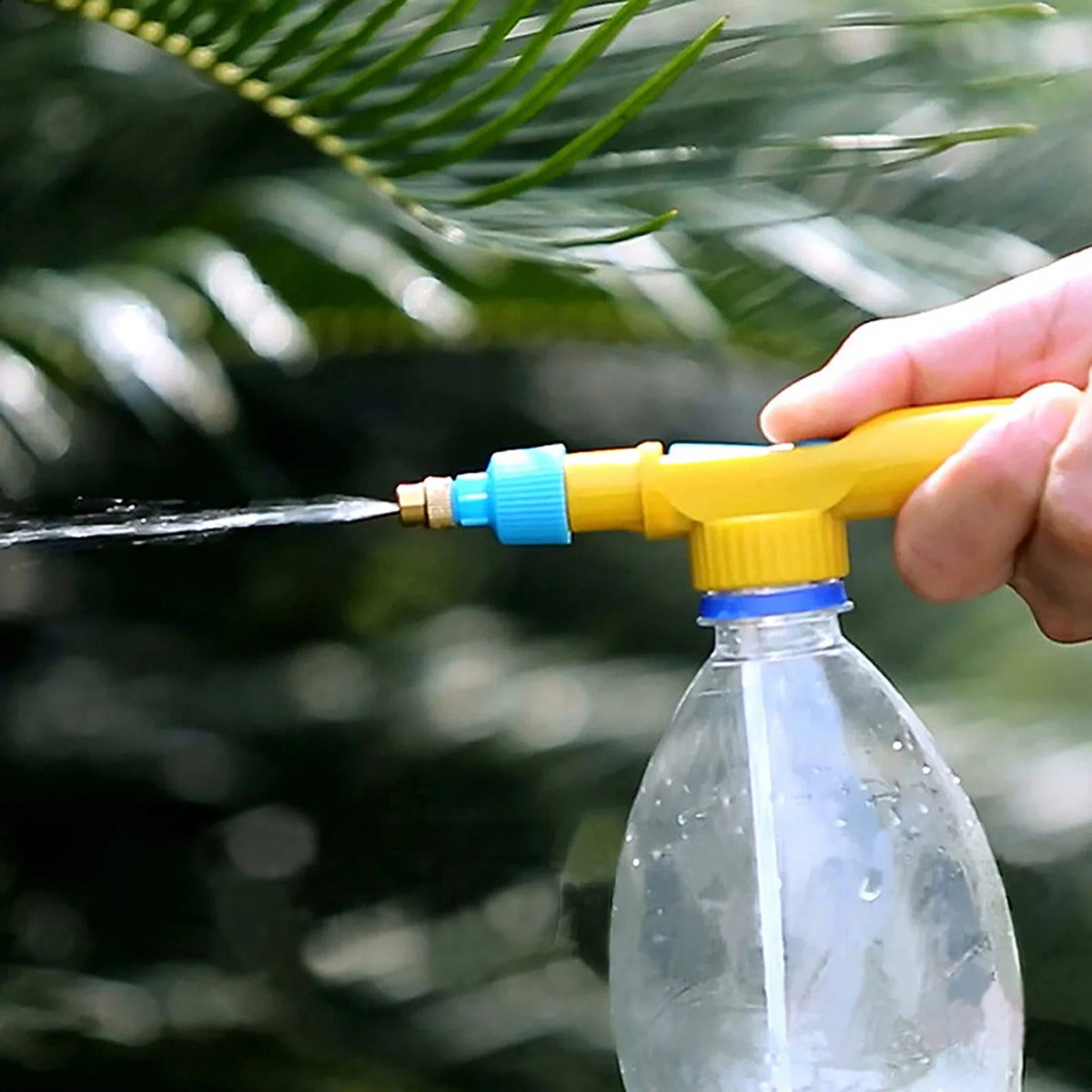 Avtoit | Adjustable Spray Bottle Air Pump – Compact, Lightweight Garden Sprayer
