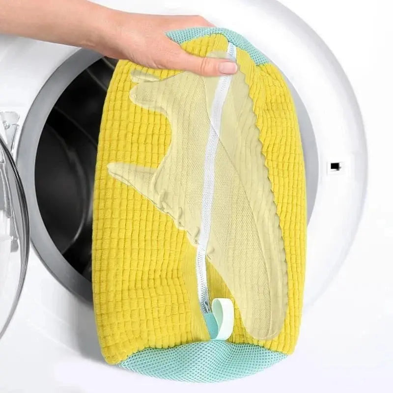 Avtoit | Shoe washing bag – Gentle cleaning for shoes and textiles