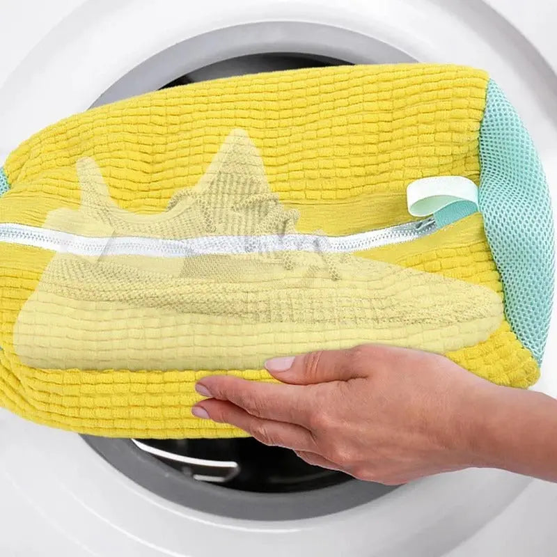 Avtoit | Shoe washing bag – Gentle cleaning for shoes and textiles