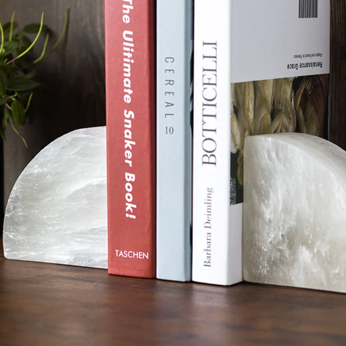 Avtoit | Onyxa White Onyx Bookend | Elegant Design | 1-piece | Luxurious Decor & Functionality
