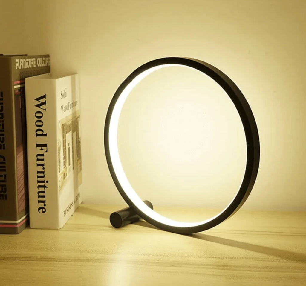 Avtoit | Minimalistic table lamp with touch and dimming function