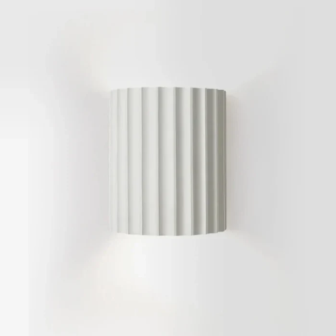 Avtoit | Contemporary wall lamp made of resin