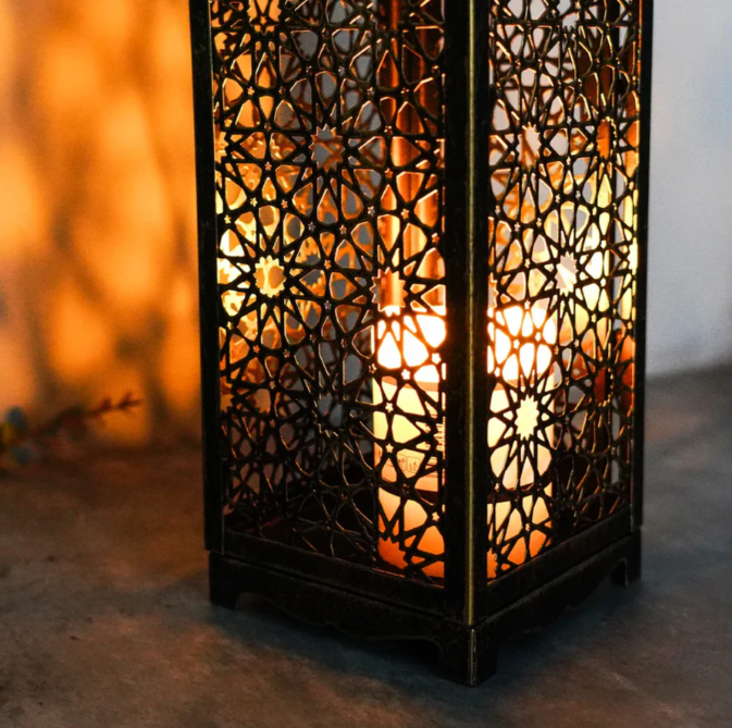 Avtoit | Vintage candle holder in bronze design