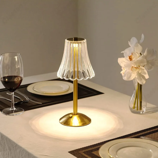 Avtoit | Wireless Crystal Table Lamp with Dimming Function