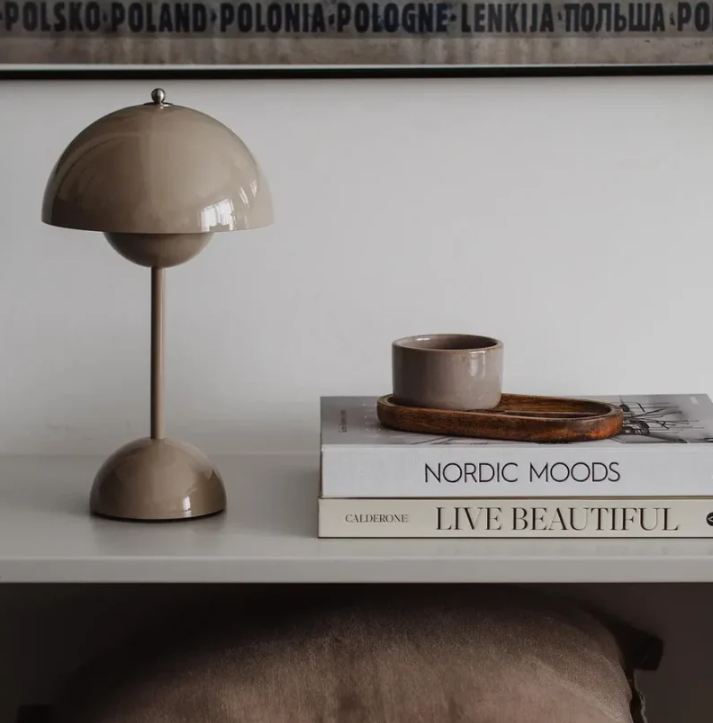 Avtoit | Contemporary Touch Table Lamp