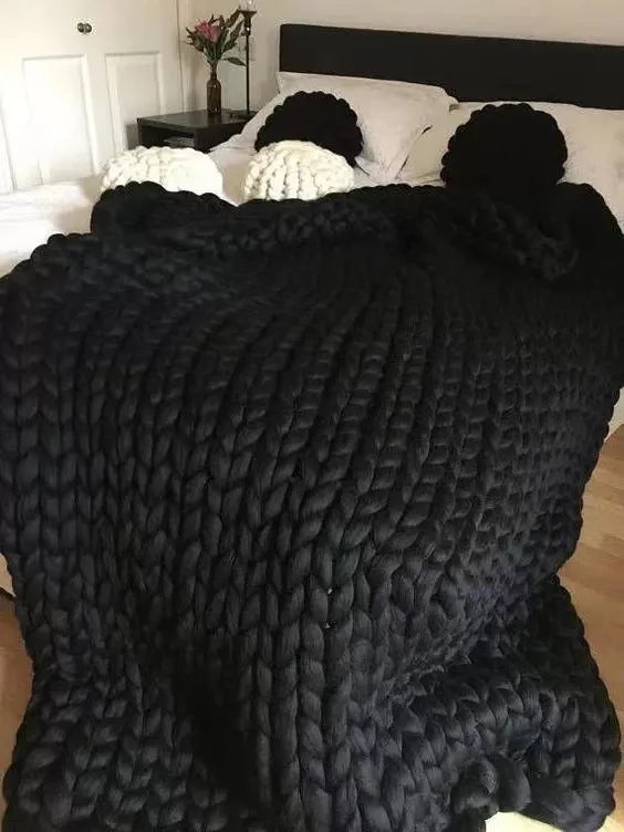 Avtoit | Chunky Knit Blanket – Cozy Wool Blanket for Every Room – Soft & Warm – Perfect for Sofa and Bed