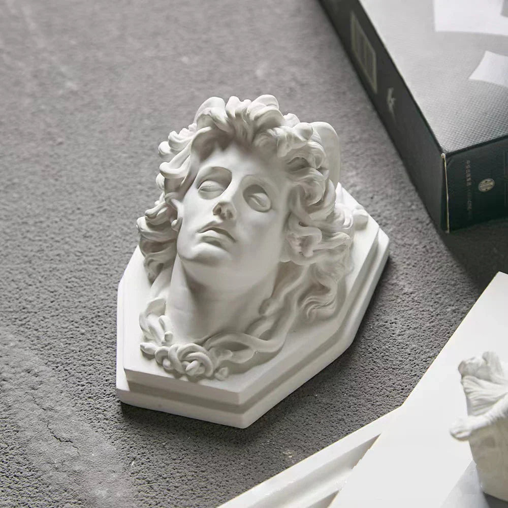 Avtoit | Nordic INS Style Character Plaster Statue DIY Painted Sketch Photography Props Table Decorations Home Art Plaster Decoration