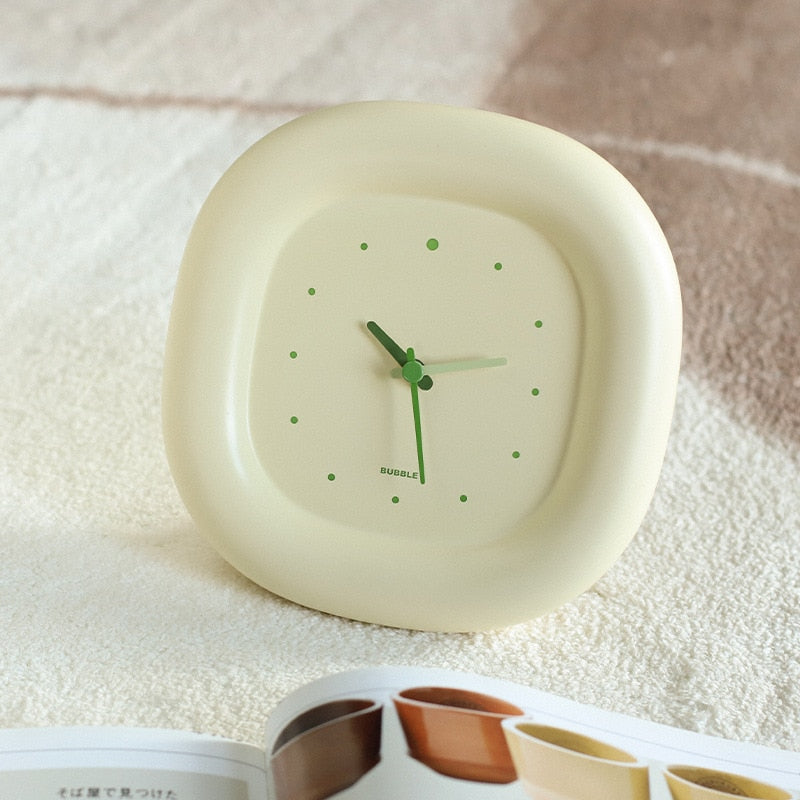 Avtoit | Bubble Minimal Wall Clock