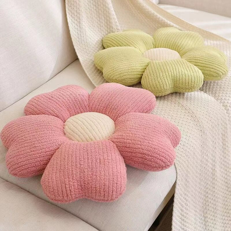 Avtoit | Fluffy Clover Flowers Pillow