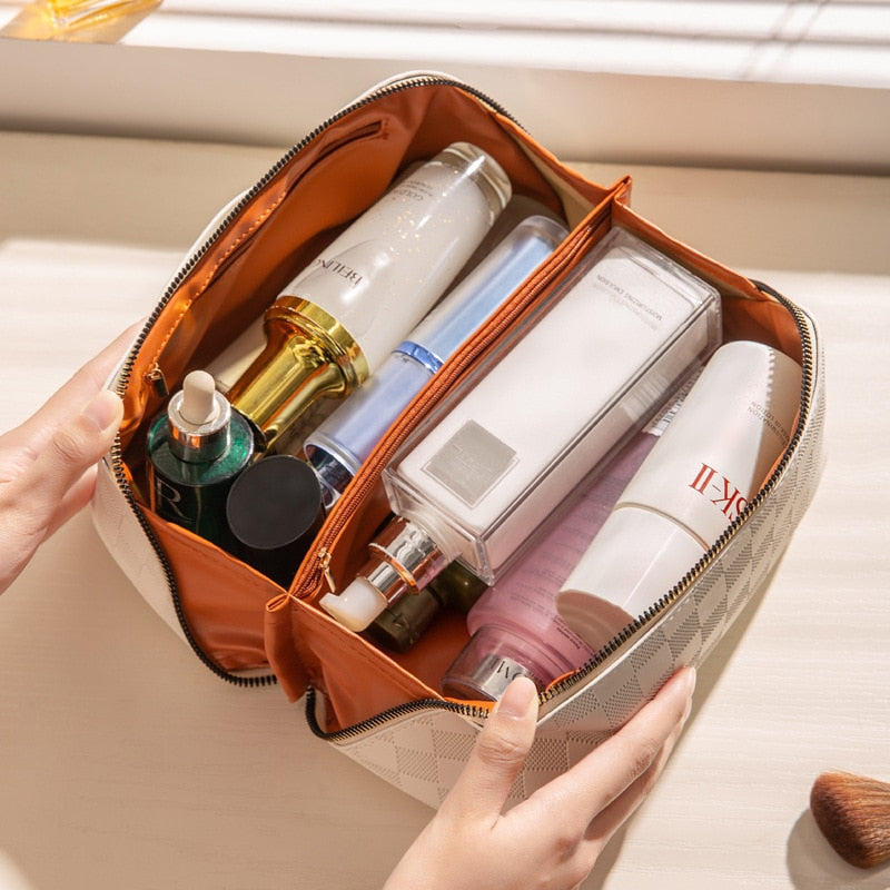 Avtoit | Luxury Checkered Make-up Cosmetic Bag