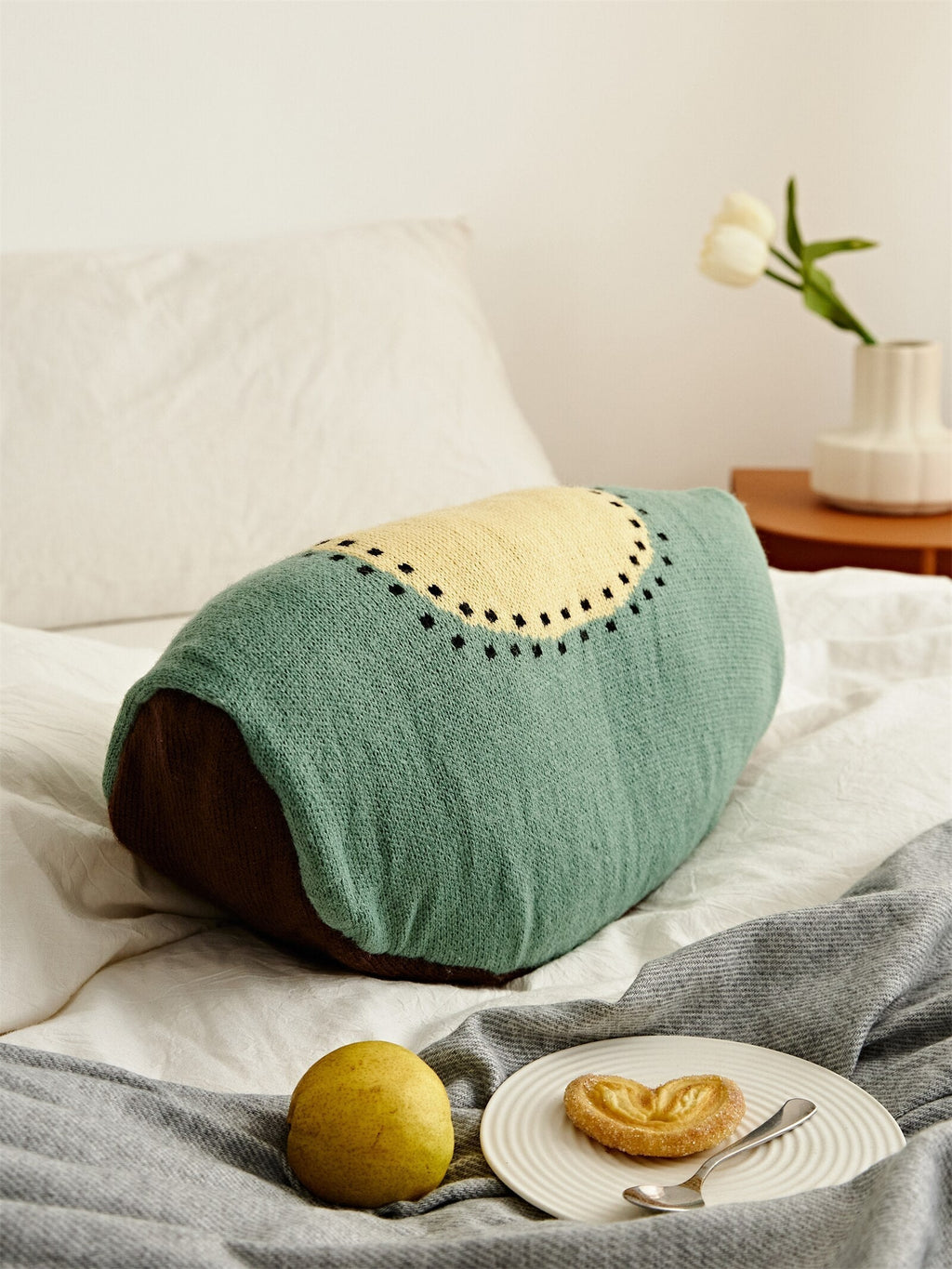 Avtoit | Fruit cushion