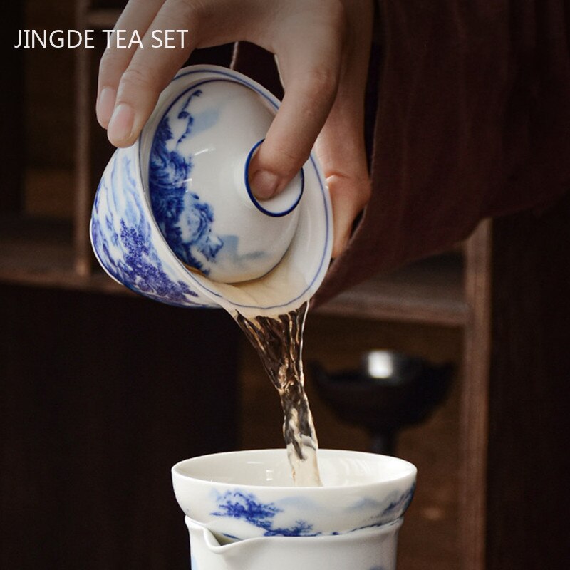 Avtoit | PorceVive Gaiwan Tea Cup | Handcrafted Porcelain with Landscape Pattern | Chinese Tea Set with Lid