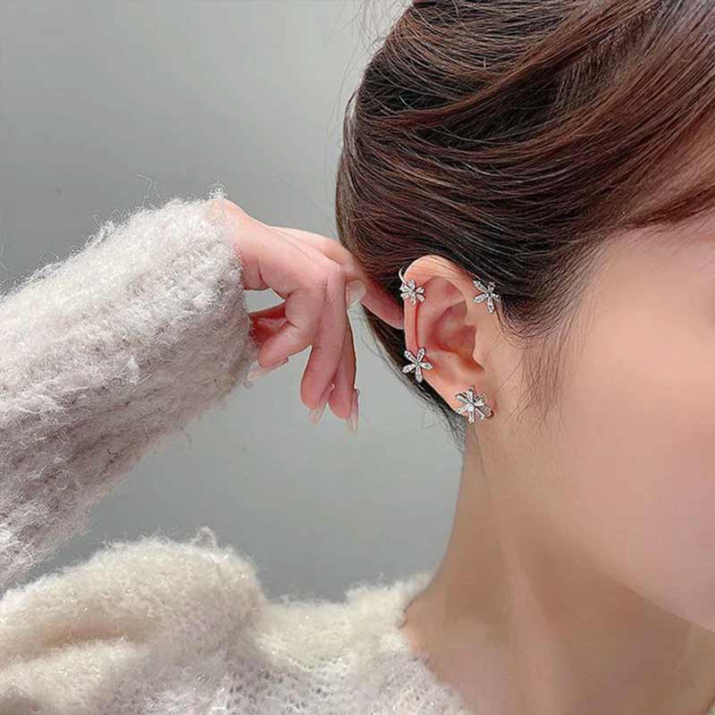 Avtoit | Spinning Snowflake Earrings