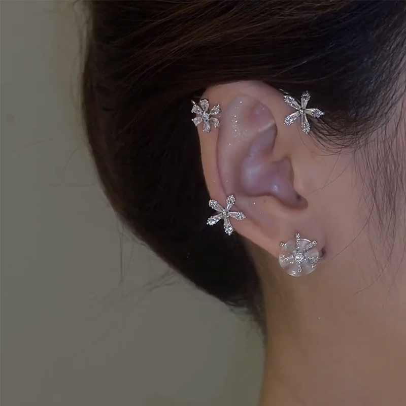 Avtoit | Spinning Snowflake Earrings