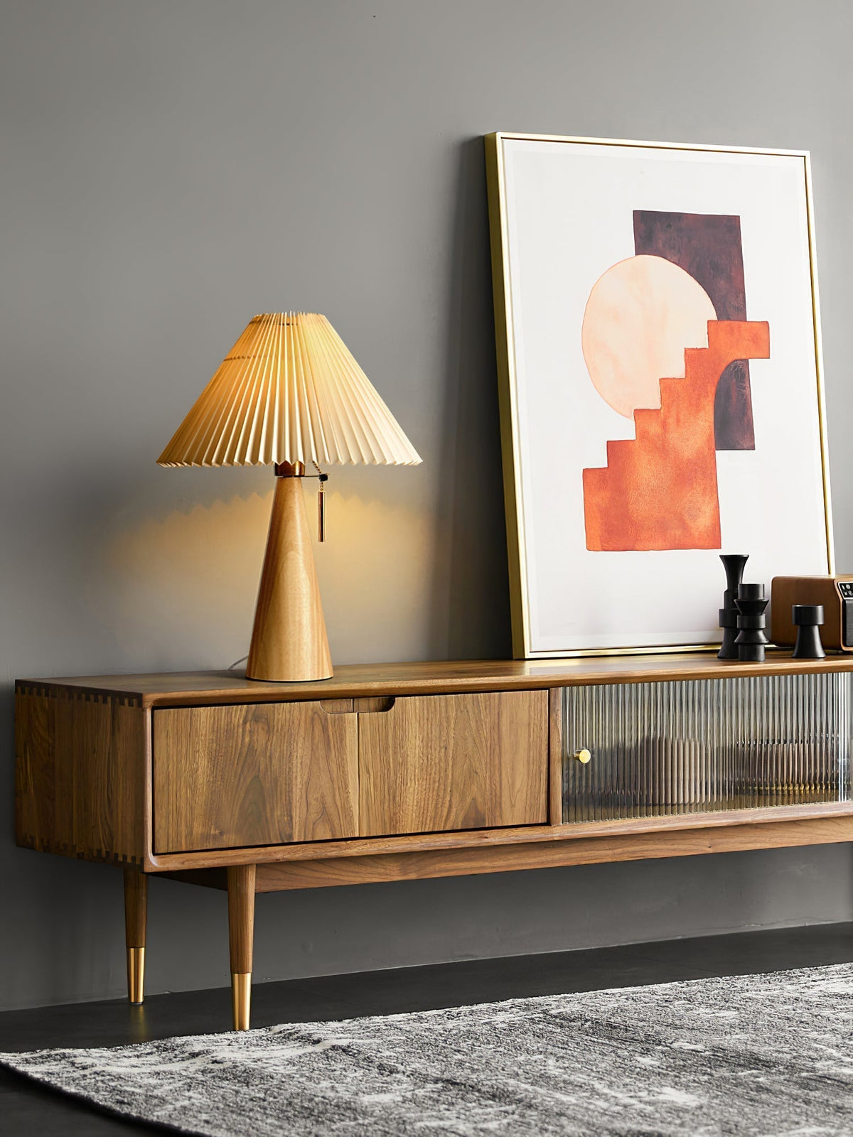 Avtoit | AntiqueRadiance – Elegant Wood and Metal Table Lamp