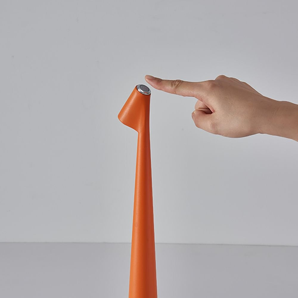 Avtoit | Wireless LED lamp in minimalist design | Table lamp