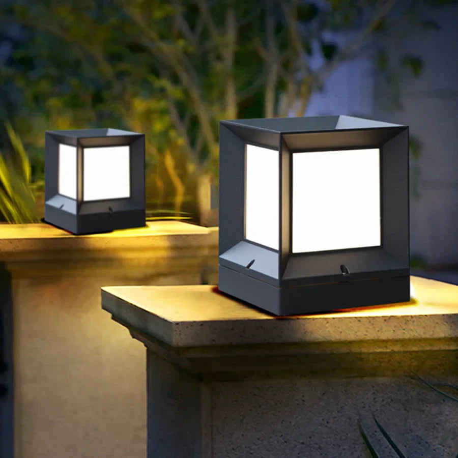 Avtoit | Tor floor lamp for outdoors