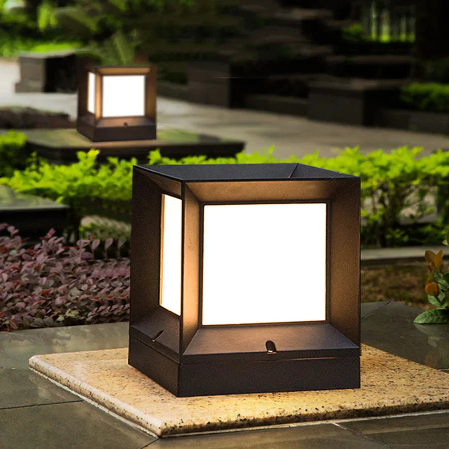 Avtoit | Tor floor lamp for outdoors