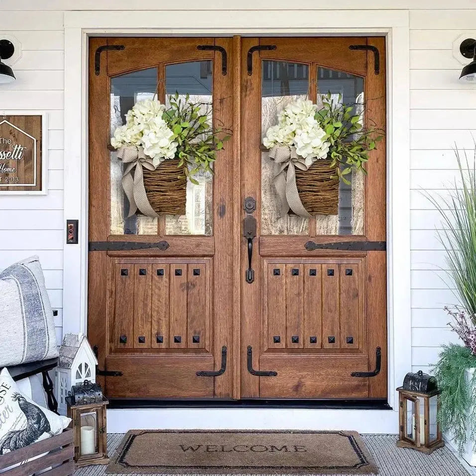 Avtoit | Door hanger with cream hydrangeas – rattan basket wreath with artificial flowers