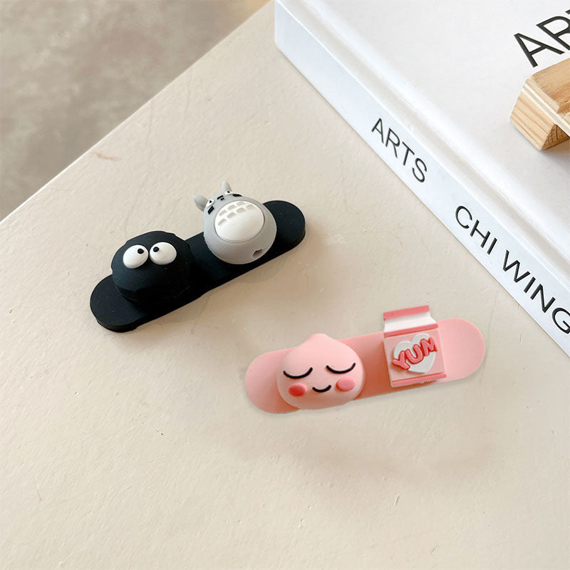 Avtoit | Universal Cartoon Magnetic Cable Holder