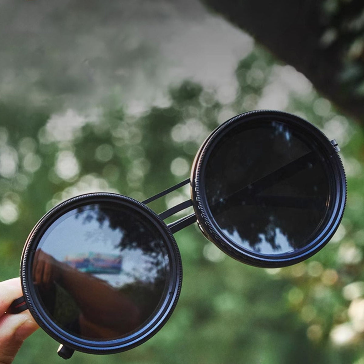 Avtoit | Unisex Round Polarised Sunglasses – Adjustable Light Reduction – Premium Metal Frame