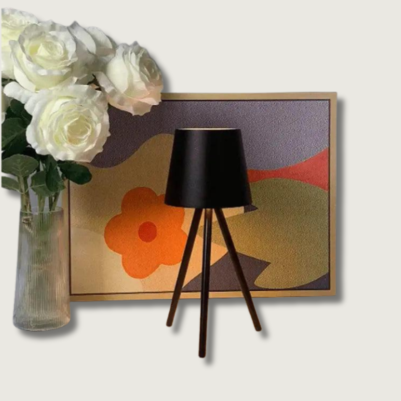 Avtoit | LumaStand - Sleek Tripod Table Light