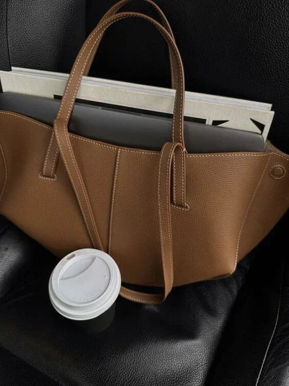 Avtoit | Voss – Vintage Leather Shoulder Bag for Women | Spacious, Elegant & Timeless Design